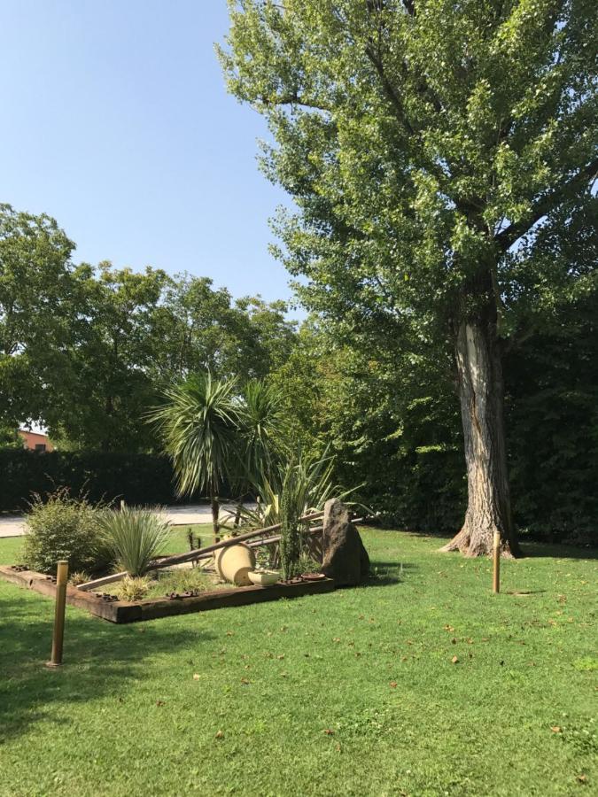 Ca' Borgo Delle Rane Hotel Pernumia Buitenkant foto